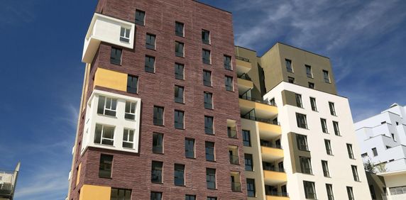 location Appartement T4 DE 83.2m² À MASSY - Photo 2