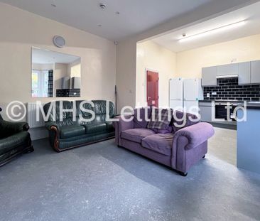 7 Bedroom Mid Terraced House for rent in Kensington Terrace - Photo 1