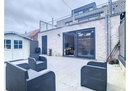 Gezellig duplex appartement met 2 ruime slaapkamers - Photo 2