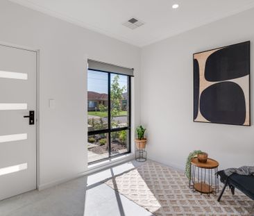 Stunning Family Home in Excellent Location - Photo 3