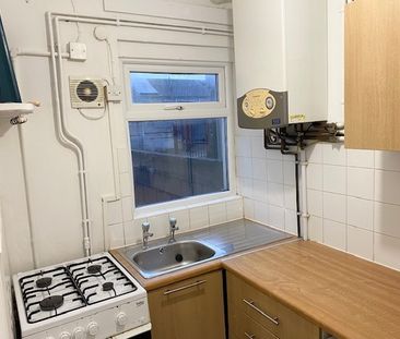 Connaught Road, Roath - Photo 4