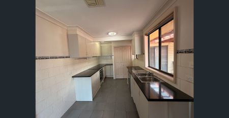 STEPS FROM EVERYTHING - Photo 5