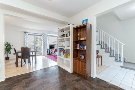 For Lease - 10 Mullis Crescent, Brampton, Ontario - Photo 2