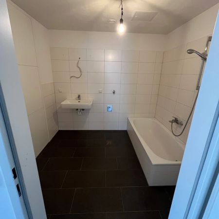 Helle 3-Zi-Wohnung in Pöchlarn mit Balkon & 2 Garagen – 80m², förderbar, 1.016€ Miete - Photo 5
