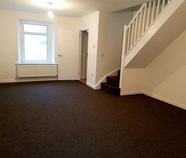 Pant Yr Heol, Briton Ferry, NEATH - Photo 2