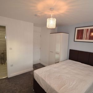 Leonardo Court, Corby, NN18 0RZ - Photo 2