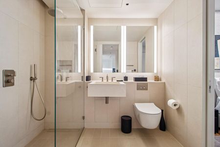 A bright, brand new lateral 1 bedroom apartment to rent in Fitzrovia - Photo 2