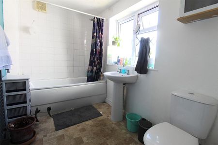 1 bedroom terraced house to rent - Photo 5