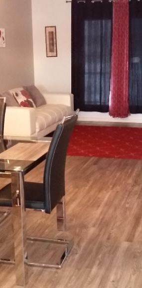 4 1/2 Disponible le 1 juillet Rue Des Seigneurs Ouest - Photo 1