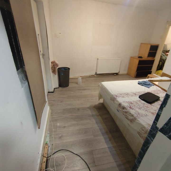 Studio Flat, Francis Road, E10 - Photo 1