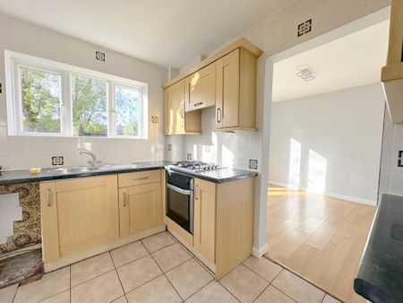 End of Terrace - Photo 2