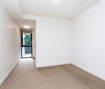 Modern apartment in Doncaster East - Photo 4