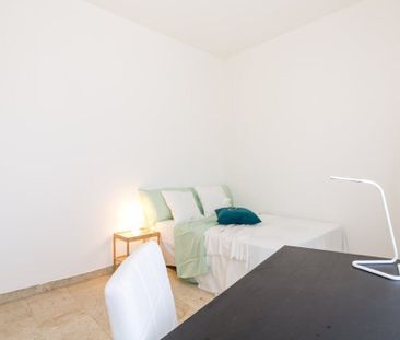 Piazza Simone Bolivar, Milan, Lombardy 20146 - Photo 4