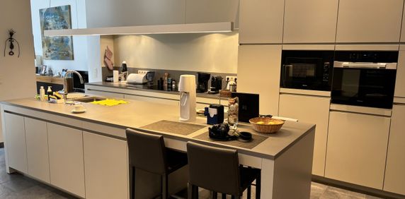 - GENT - Gemeubeld luxe-appartement met tuin en garagebox - Foto 2