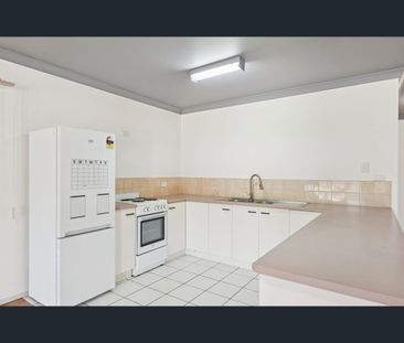 1/14 Duke Street, Slacks Creek, Qld 4127 - Photo 4