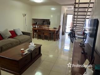 **FURNISHED UNIT - ELECTRICITY & WATER INCLUDED** - Photo 3