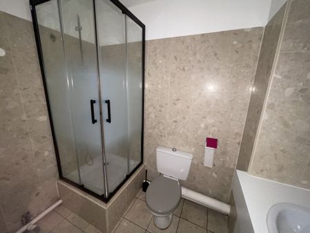 Location Appartement 2 pièces 33m² TOULOUSE 31000 - Photo 2