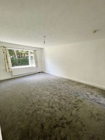 Hamworthy, Poole, Dorset - Photo 3