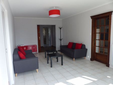 Location appartement 5 pièces, 101.66m², La Roche-sur-Yon - Photo 2