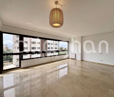 4 room luxury Flat for rent in Valencia, Spain - Photo 1