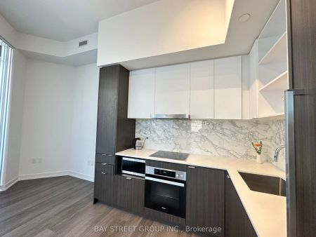 55 Cooper Street #5208 - Photo 3