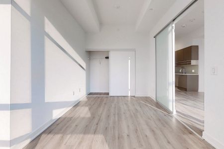 For Lease - 3005 Pine Glen Road Unit# 719, Oakville, Ontario - Photo 2