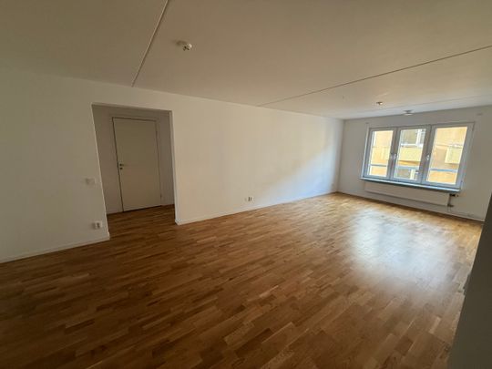 Trädgårdsgatan 14 – 4rok (lgh 1303) - Foto 1