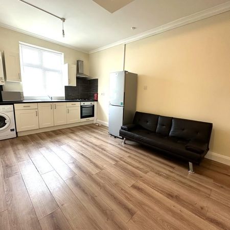 Studio to rent - Photo 4