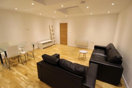 2 bedroom apartment to rent - Photo 4