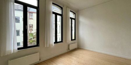 Appartement te huur in Borgerhout voor € 1.050 met 2 slaapkamers - Foto 3