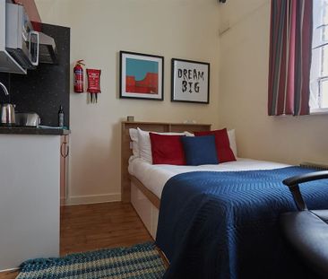 Studio to rent - Photo 3