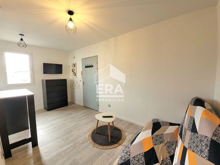 LOCATION - BILLERE TONKIN : T1 meublé de 20 m² avec balcon et parking - Photo 4