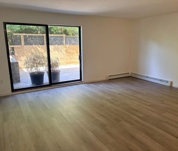 CASA DEL MAR APARTMENTS — 103 - Photo 3