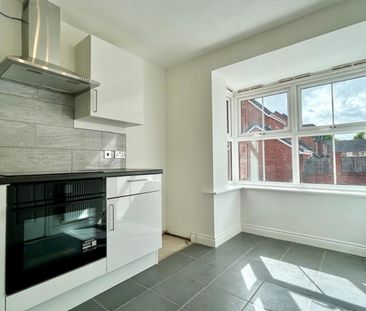 4 bedroom House To Let - Photo 6