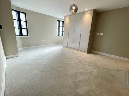 Manor Road, Bournemouth, Dorset, BH1 - Photo 4