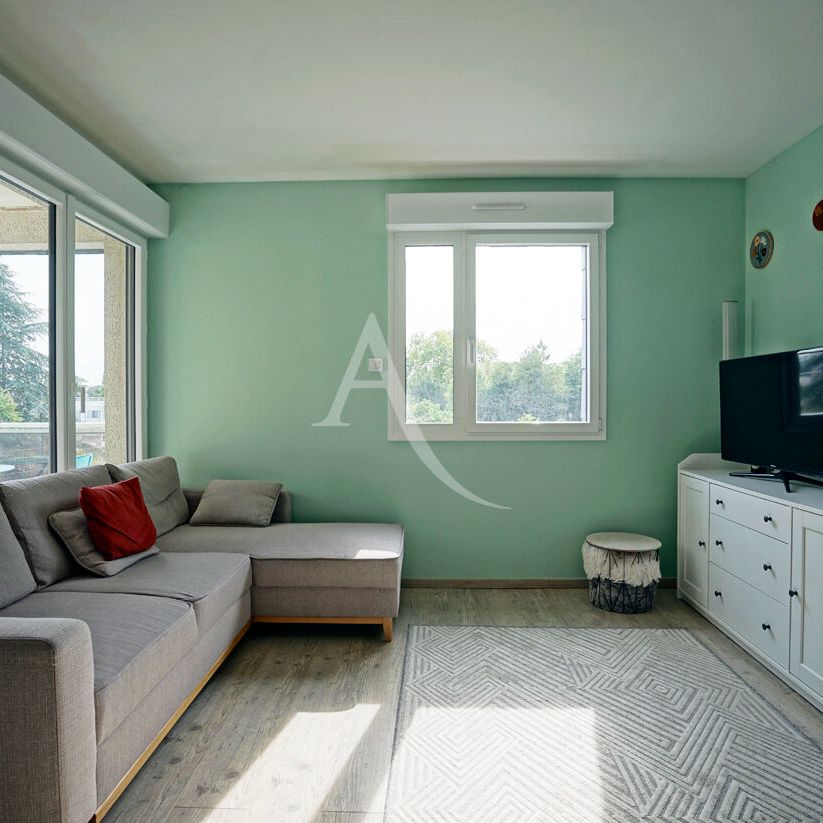 Location Appartement 4 pièces 91m² - Photo 1