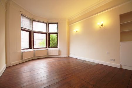 Lyndhurst Gardens, North Kelvinside, Glasgow - Photo 2