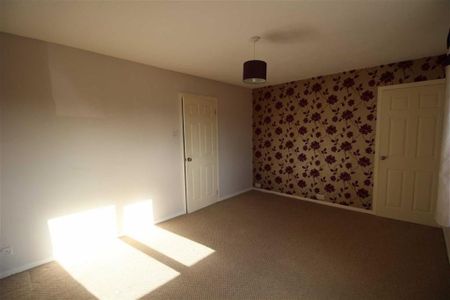 Thistlecroft, Preston - Photo 4