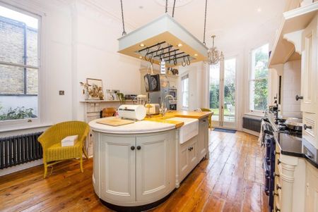 5 bedroom terraced house to rent - Photo 5