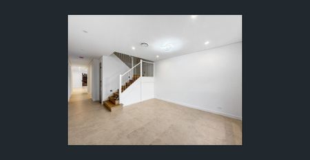 Luxurious Quality Home! - Photo 5