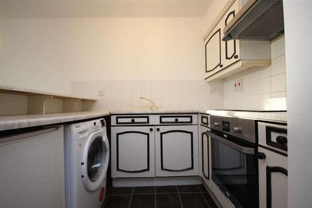 Cotton Avenue, North Acton, W3 - Photo 5