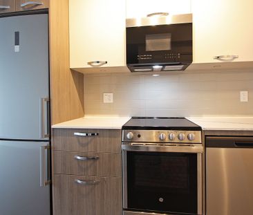 For Lease - 75 James Street Unit# 2008, Hamilton, Ontario - Photo 6