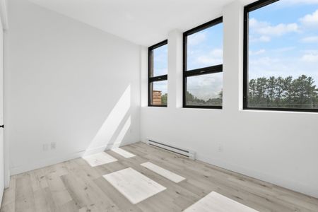 Grands logements modernes à louer à Shawinigan-Sud (TV+Wi-Fi) - Photo 2