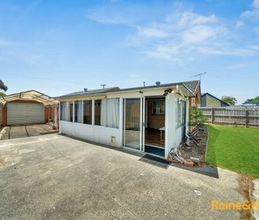 34 Valepark Crescent, Cranbourne, VIC 3977 - Photo 6