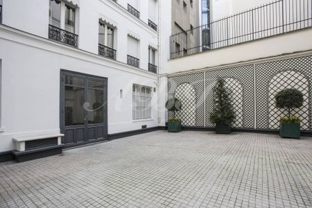 Rental Apartment Paris 8th - Photo 4