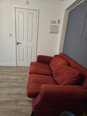 1 Bed Flat, Kingston Road, B9 - Photo 1