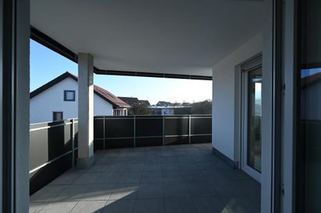 Neubau-Erstbezug! Hochwertige 4-Zimmer-Wohnung mit Top-Ausstattung! Seubersdorf - Zentral - Photo 2