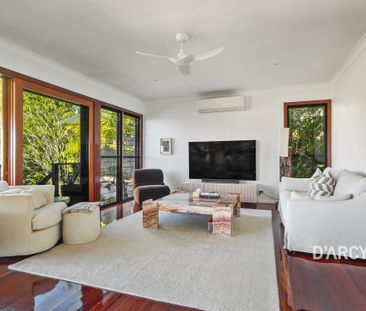 53 EAGLE ST - Photo 1