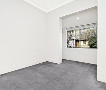 Renovated Upper Level Duplex Home Style Apartment. - Photo 4