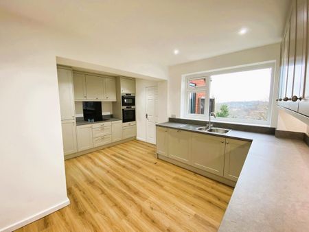 3 bedroom semi-detached house to rent - Photo 5